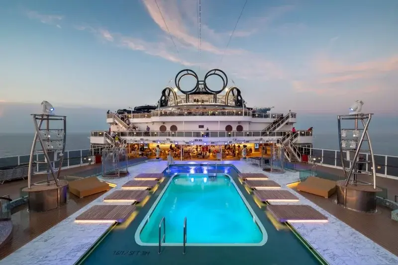 Pools & Aquapark