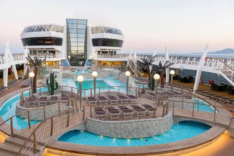 Pools & Aquapark