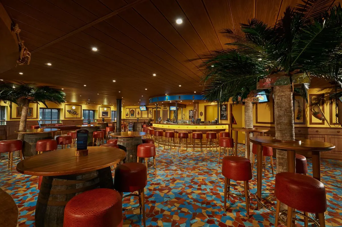 CARNIVAL Carnival Pride - image 2