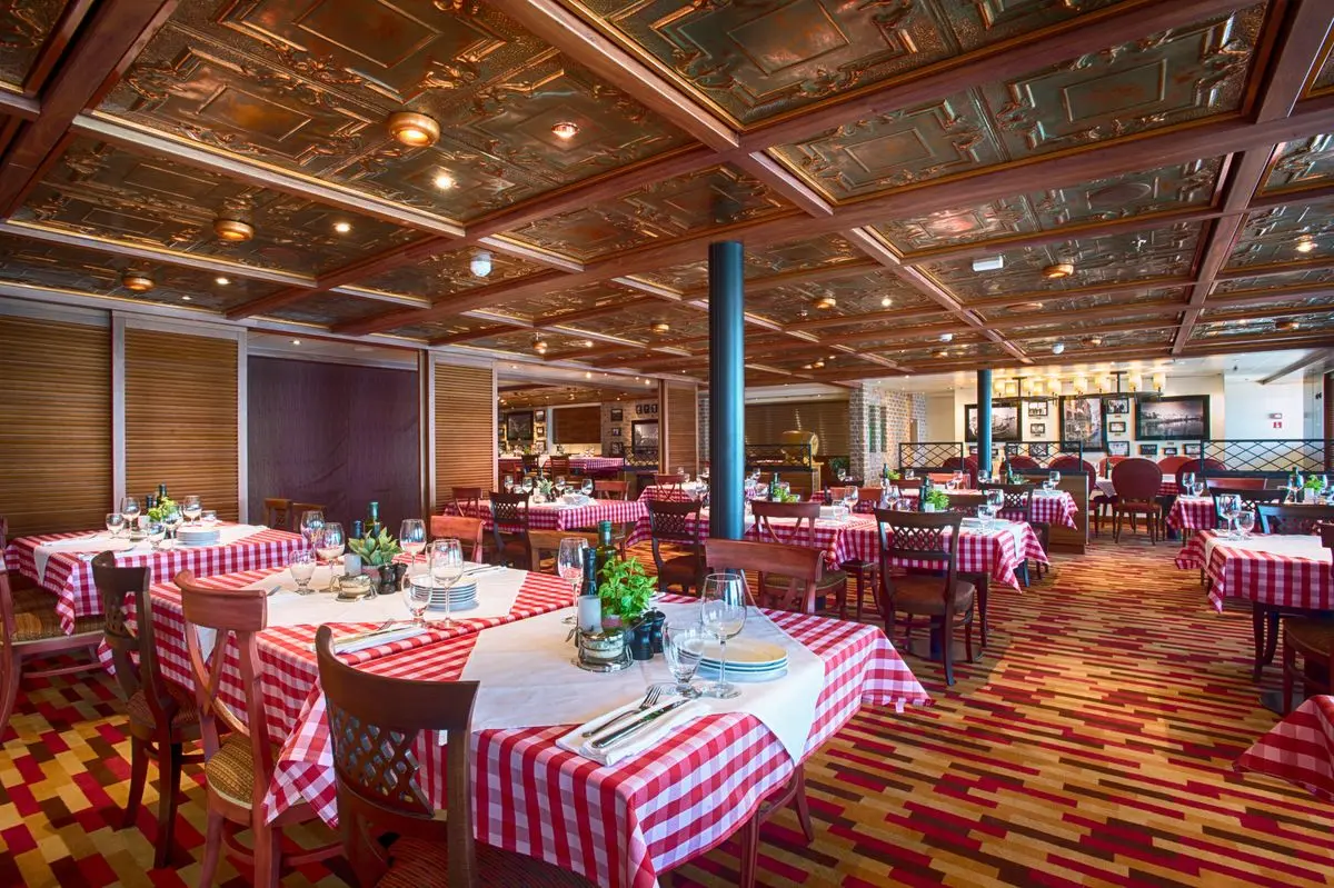 CARNIVAL Carnival Vista - image 1