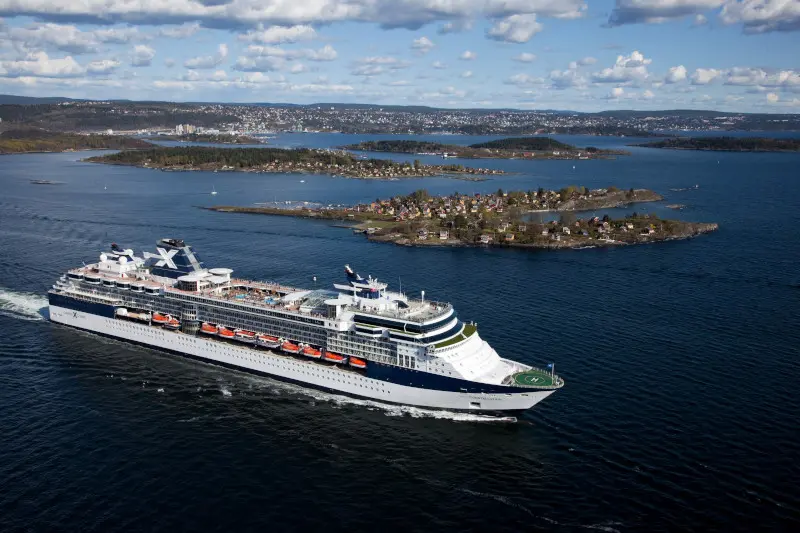 CELEBRITY Celebrity Constellation - image 10