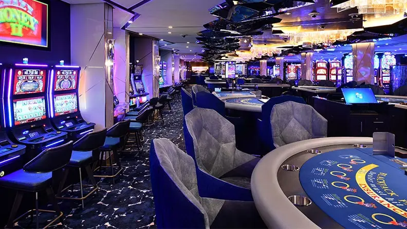 CELEBRITY Celebrity Edge - image 3