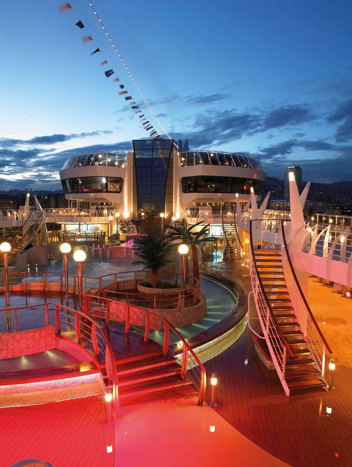 MSC MSC Fantasia - image 4