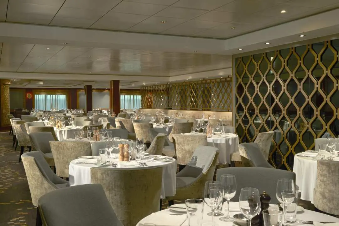 NORWEGIAN Norwegian Gem - image 8