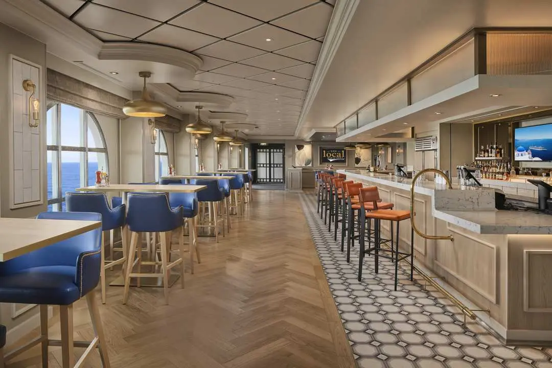 NORWEGIAN Norwegian Spirit - image 6