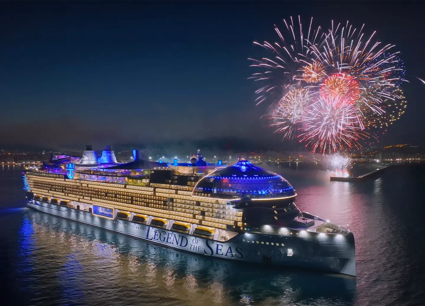 ROYAL Legend of the Seas - image 8