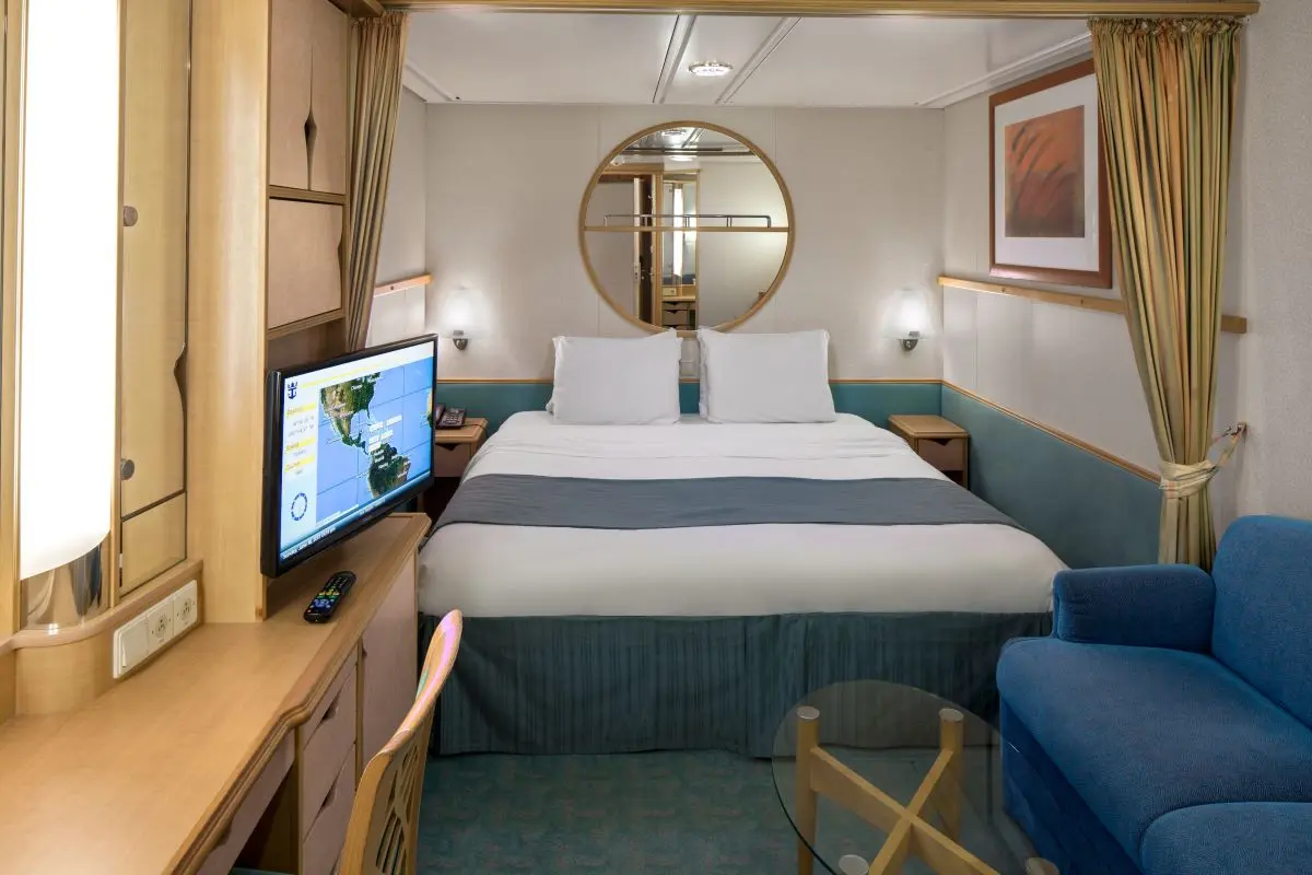 ROYAL Adventure of the Seas - image 7