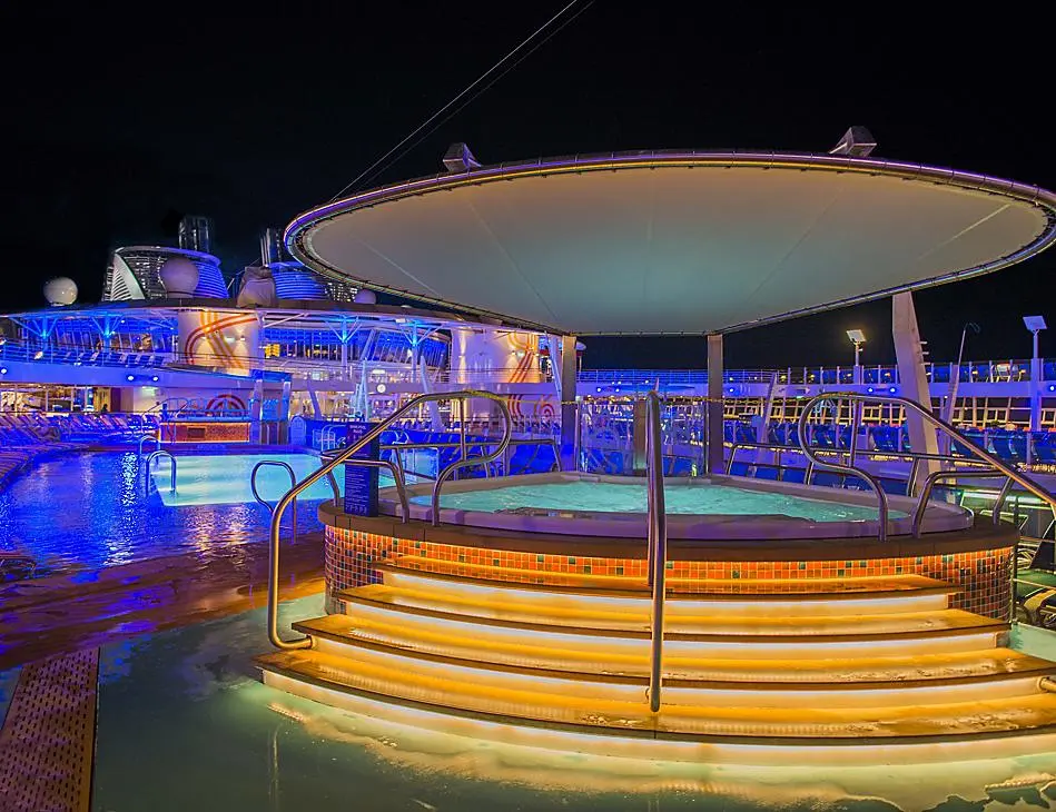 ROYAL Adventure of the Seas - image 1
