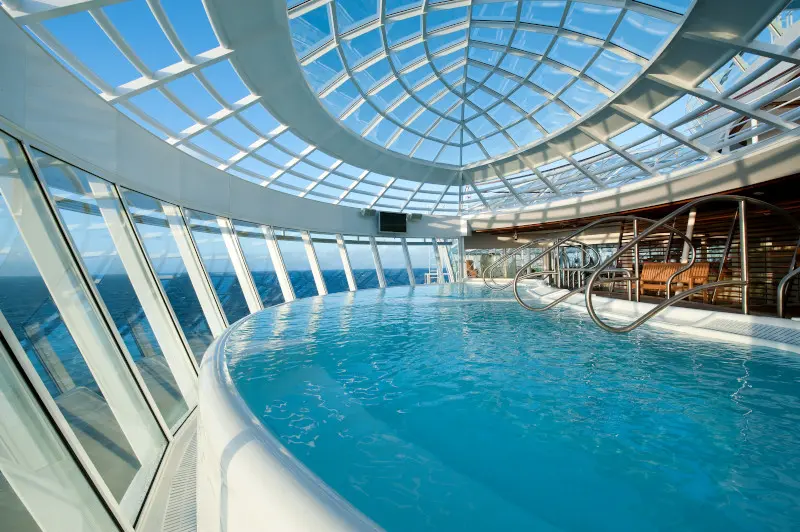 ROYAL Allure of the Seas - image 2