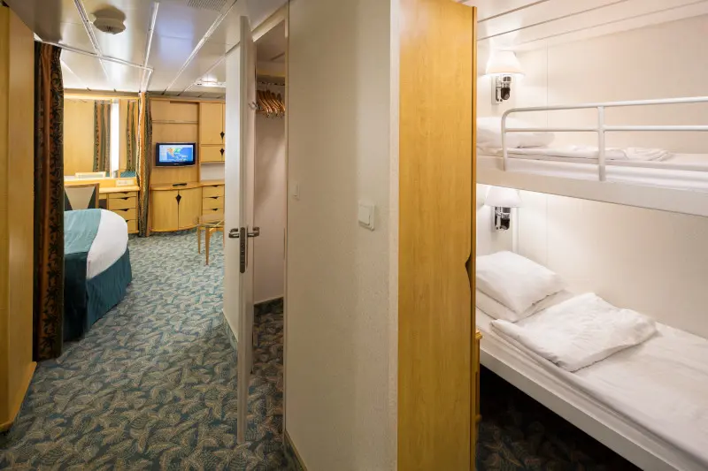 ROYAL Freedom of the Seas - image 1