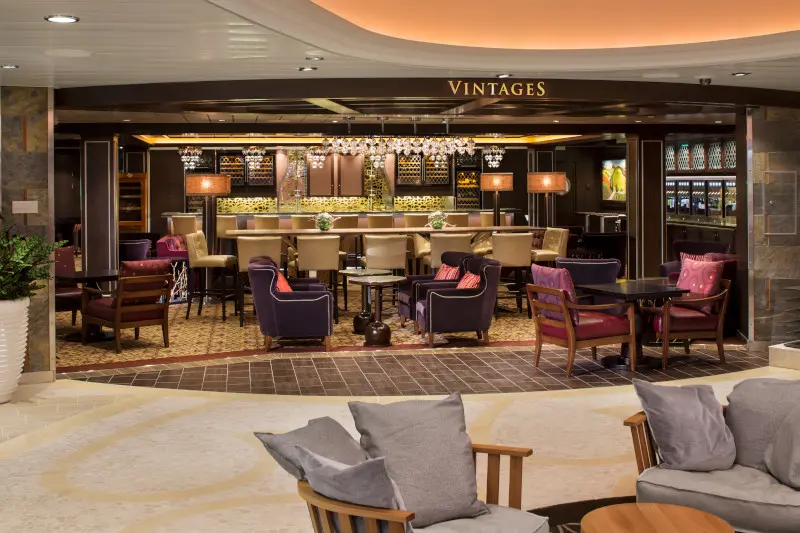 ROYAL Ovation of the Seas - image 2