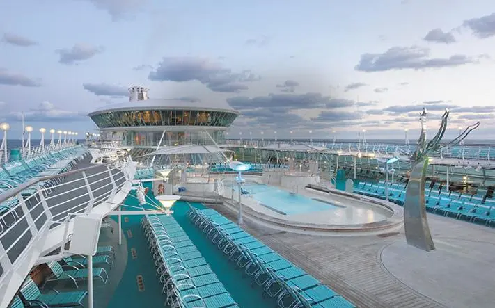 ROYAL Vision of the Seas - image 1