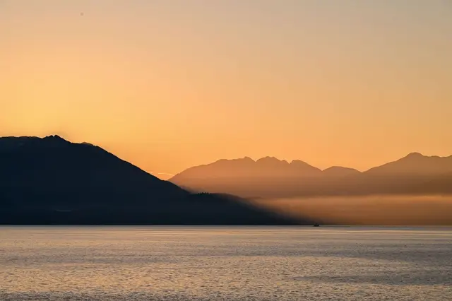 Inside Passage (Cruzare)