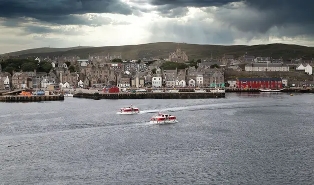 Lerwick (Insulele Shetland), Regatul Unit